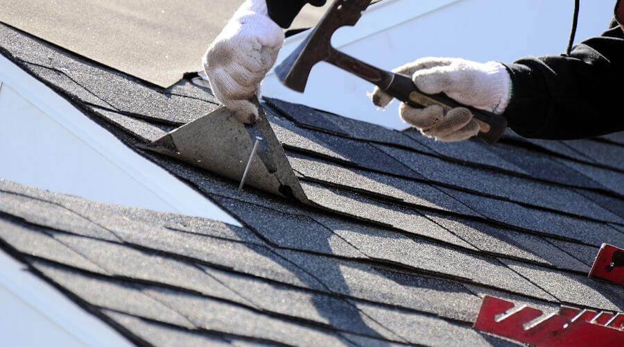 Professional residential roofers in Bowdoinham, ME